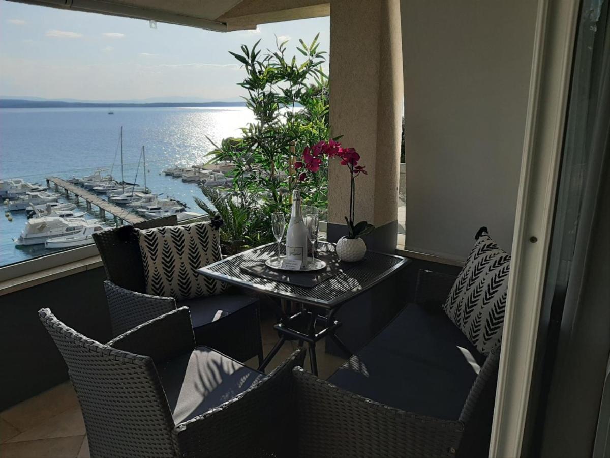 Apartments Sax Crikvenica Eksteriør bilde