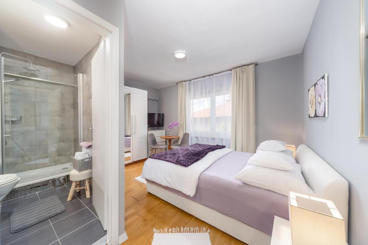 Apartments Sax Crikvenica Eksteriør bilde