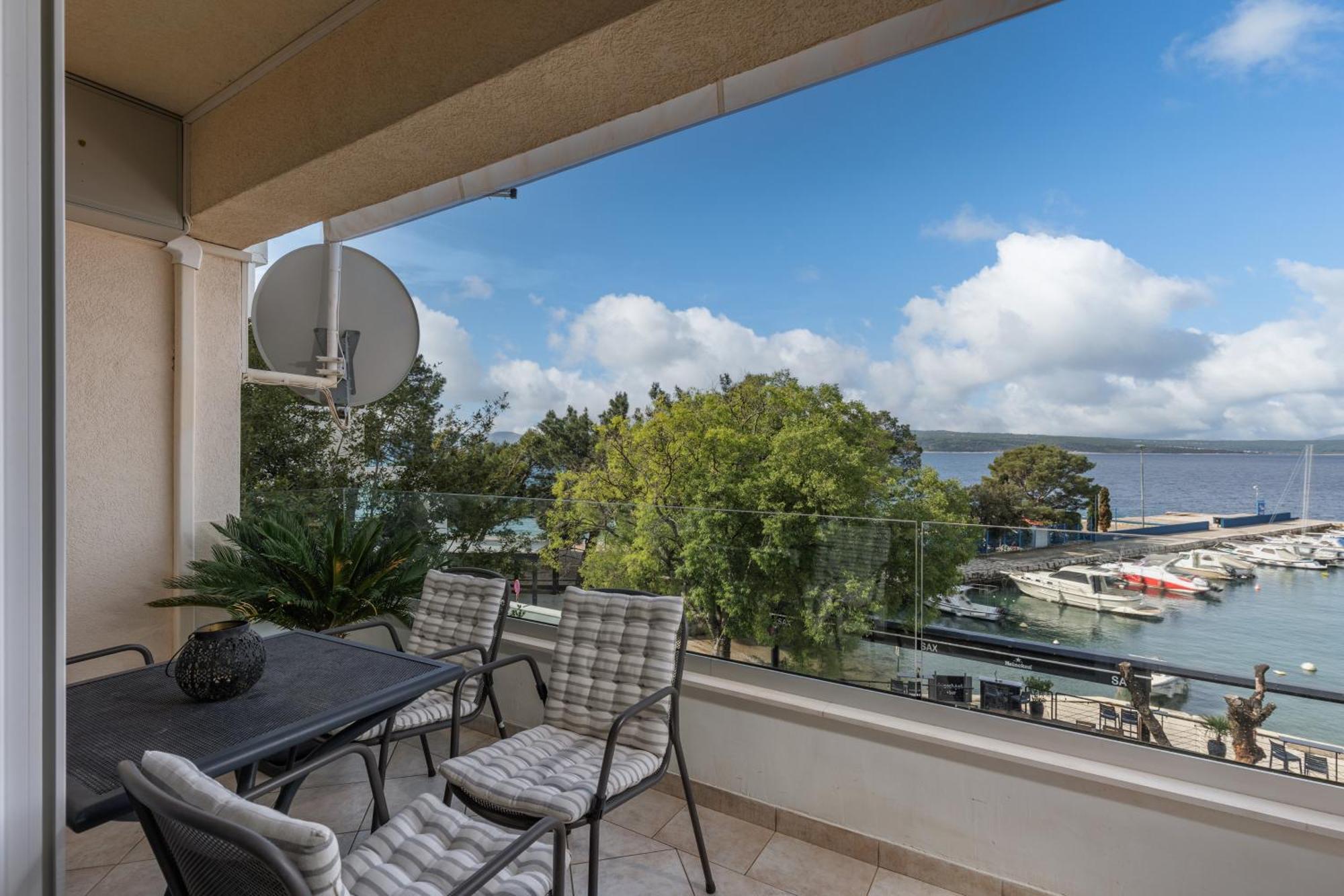 Apartments Sax Crikvenica Eksteriør bilde