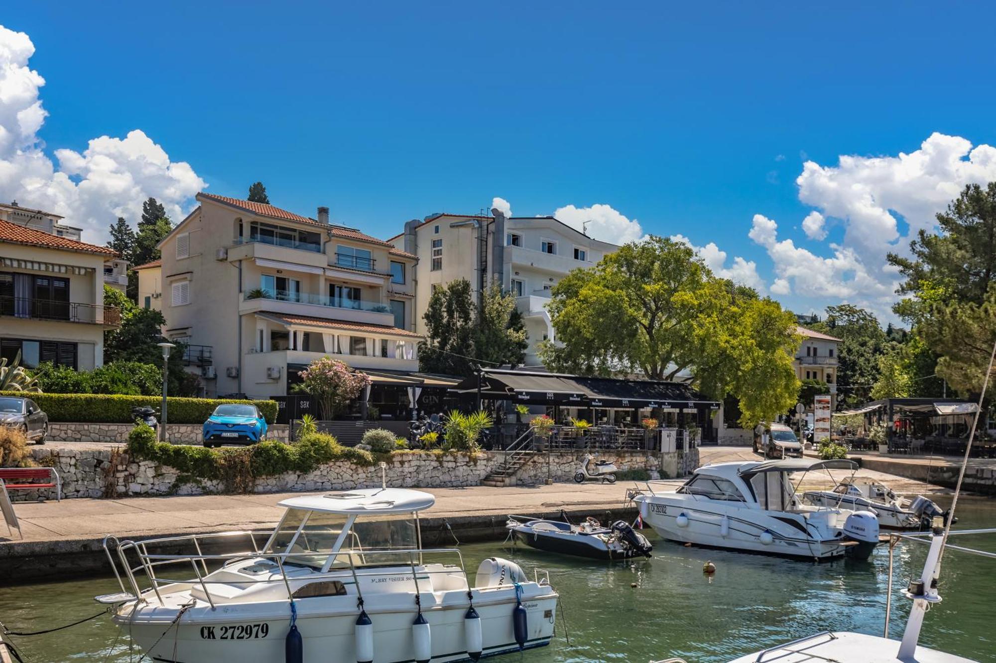 Apartments Sax Crikvenica Eksteriør bilde