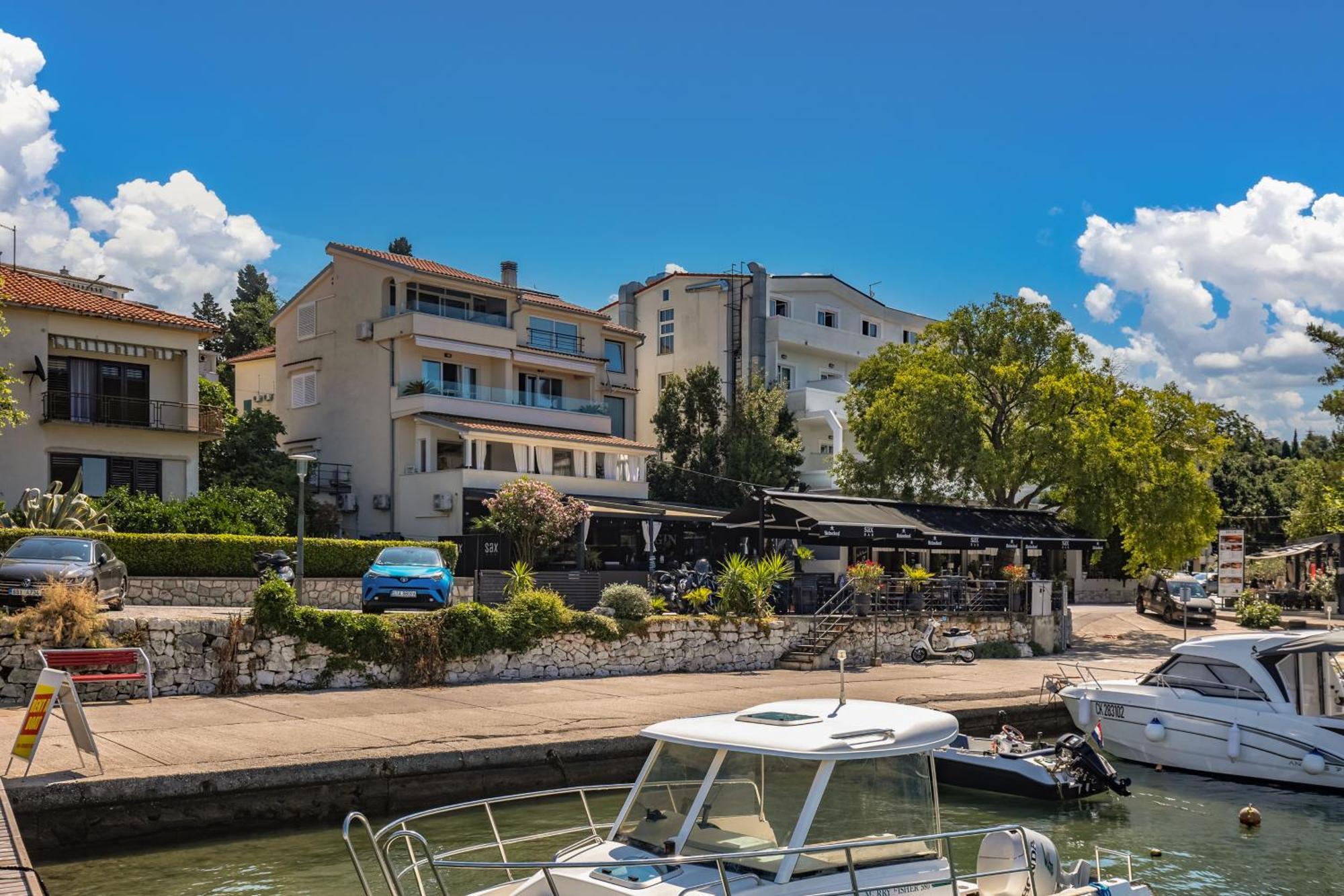Apartments Sax Crikvenica Eksteriør bilde