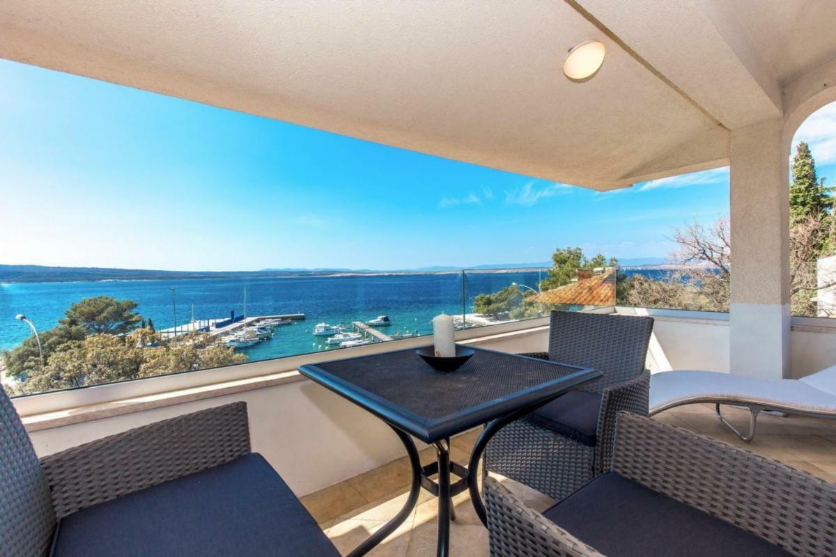 Apartments Sax Crikvenica Eksteriør bilde